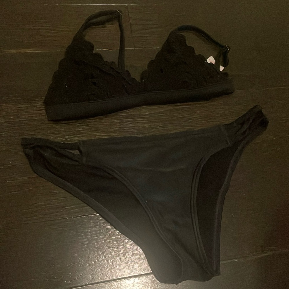 Small bottoms xs top target bikini set